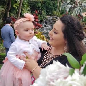 Meet your Posher, Olivia